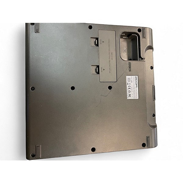 Used Zoom LIVETRAK L8 Unpowered Mixer