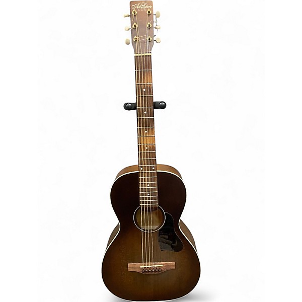 Used Art & Lutherie roadhouse parlor Bourbon burst Acoustic Electric Guitar