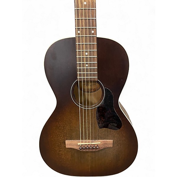 Used Art & Lutherie roadhouse parlor Bourbon burst Acoustic Electric Guitar