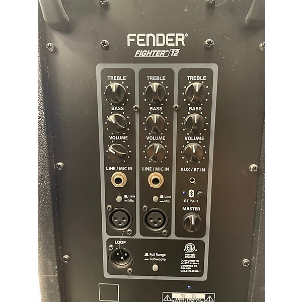 Used Fender fighter 12 Powered Speaker