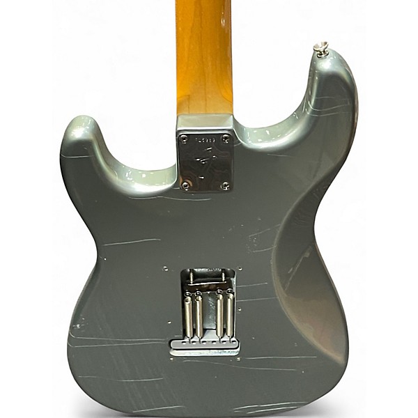 Used Fender 1966 STRATOCASTER CLOSET CLASSIC CUSTOM SHOP FIRE MYST SILVER Solid Body Electric Guitar