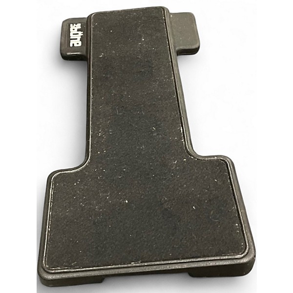 Used Gator The Bone Pedal Board