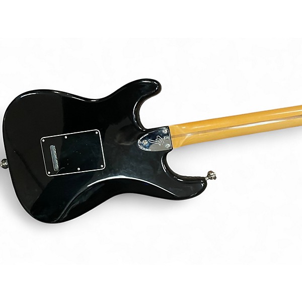 Used Fender 70'S STRATOCASTER Black Solid Body Electric Guitar