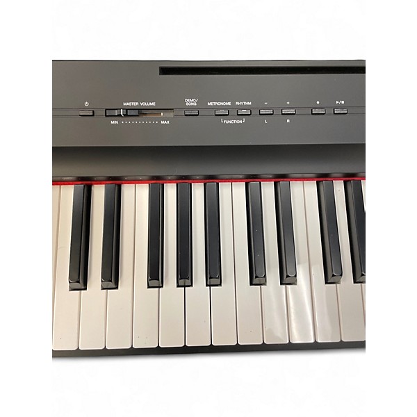 Used Yamaha P125 Digital Piano