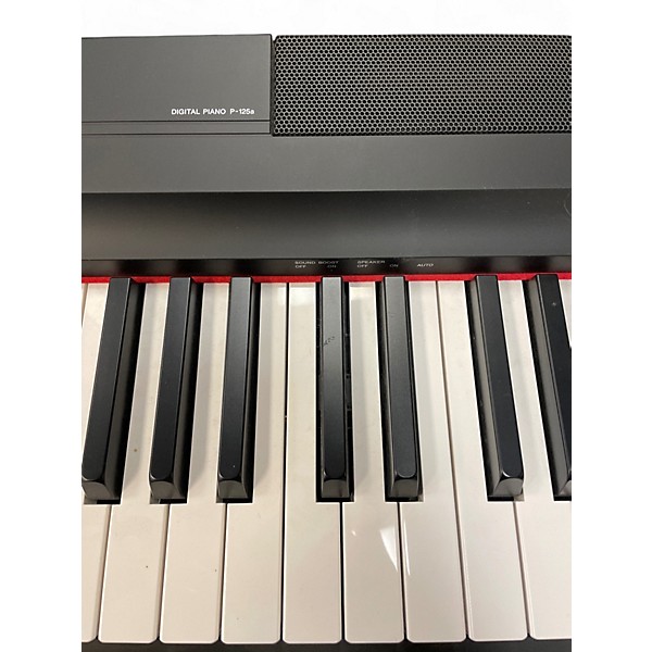 Used Yamaha P125 Digital Piano