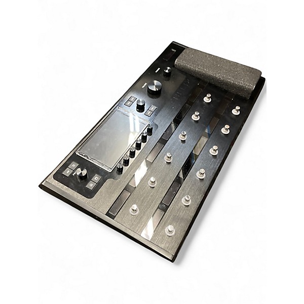 Used Line 6 Helix Floor Effect Processor
