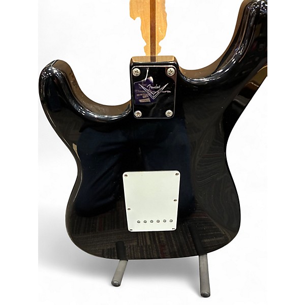 Used 2008 Fender ERIC CLAPTON MASTERBUILT STRATOCASTER BLACKIE Black Solid Body Electric Guitar