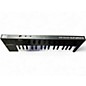 Used Native Instruments Komplete Kontrol M32 MIDI Controller