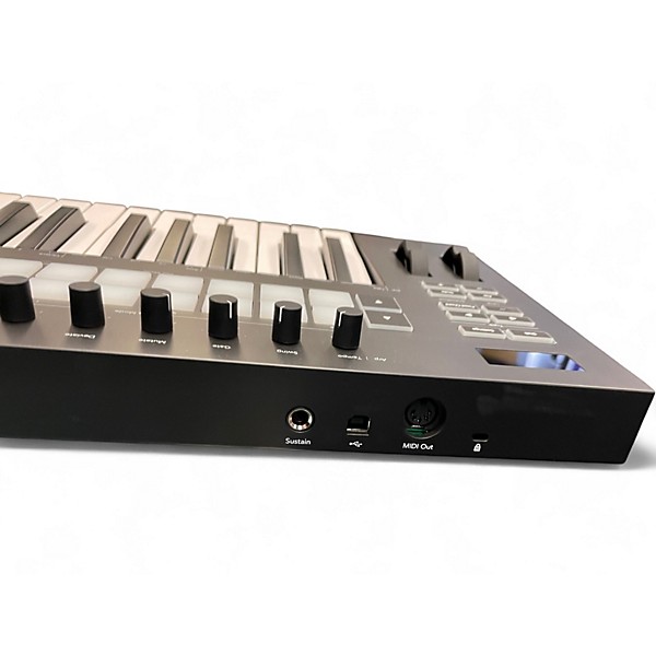 Used Novation launchkey61 MIDI Controller