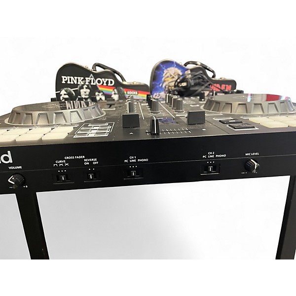 Used Roland DJ-505 DJ Controller