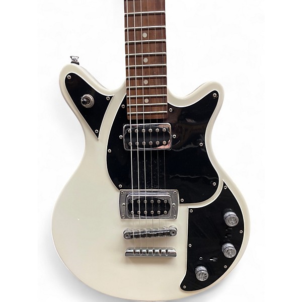 Used First Act VW White Solid Body Electric Guitar