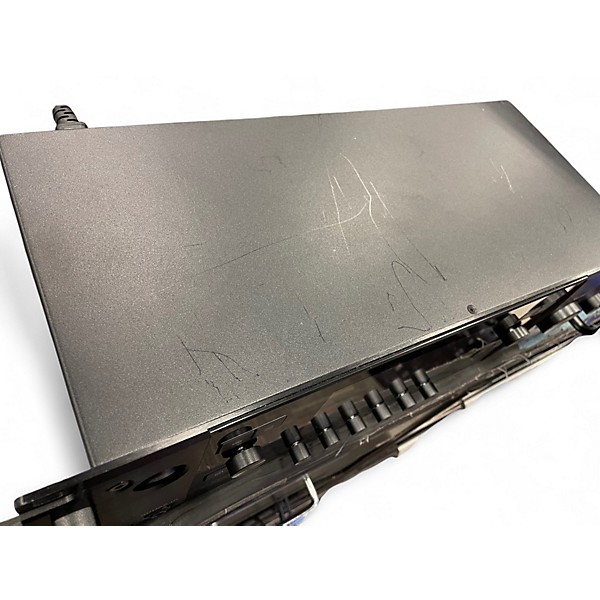 Used Line 6 HELIX RACK Effect Processor