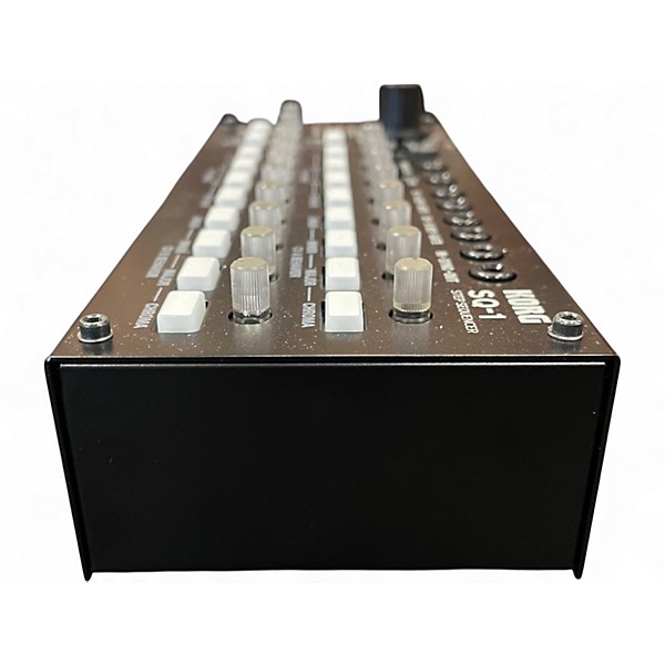 Used KORG SQ1 Arranger Keyboard