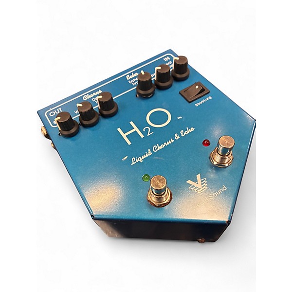 Used Visual Sound H2O Liquid Chorus Echo Effect Processor