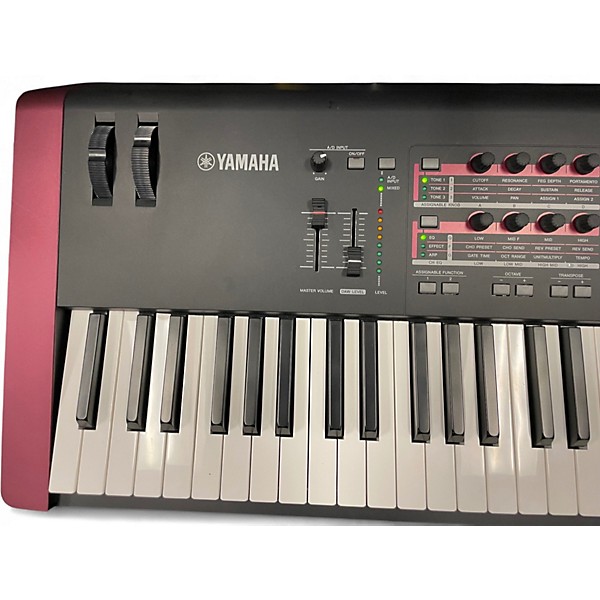 Used Yamaha MOXF8 88 Key Keyboard Workstation