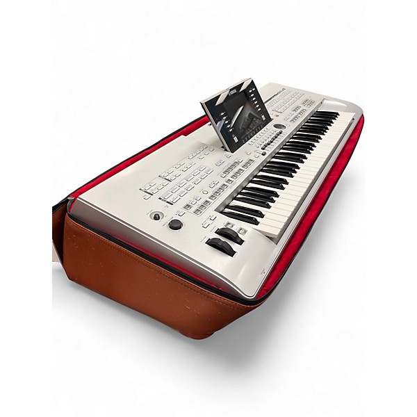 Used Yamaha Tyros4 61 Key Arranger Keyboard