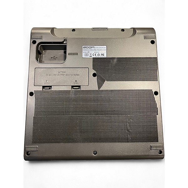 Used Zoom LiveTrak L-8