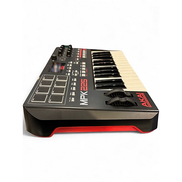 Used Akai Professional MPK225 25-Key MIDI Controller