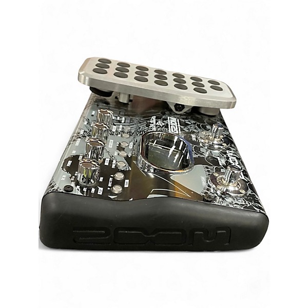 Used Zoom G21DM Effect Processor