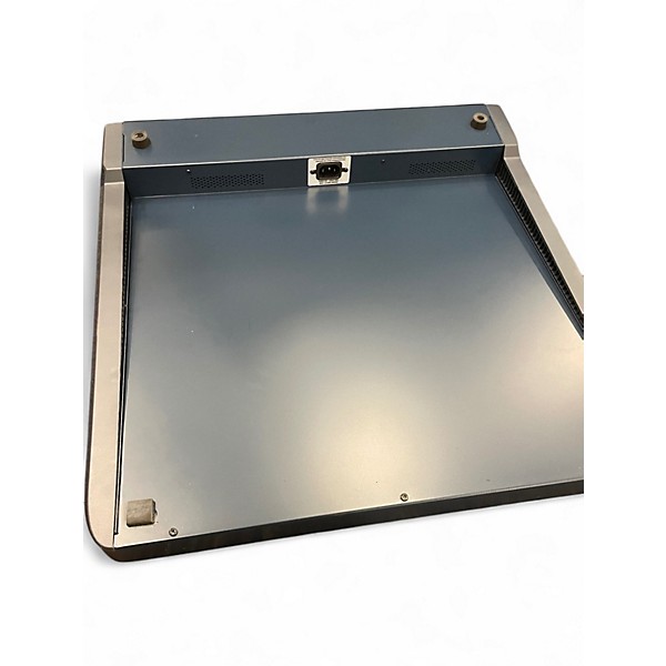 Used Soundcraft SIGNATURE 16 Unpowered Mixer