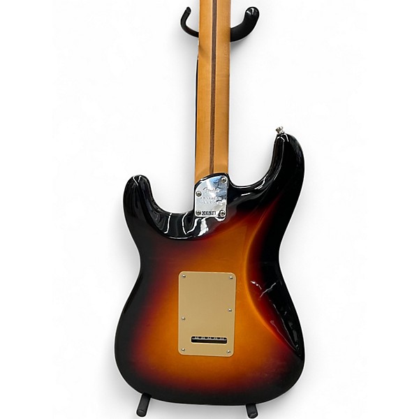 Used Fender american ultra II stratocaster 3 Color Sunburst Solid Body Electric Guitar