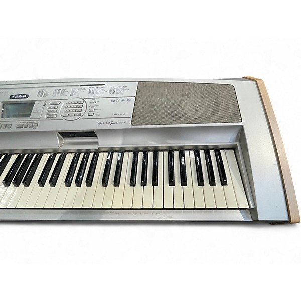 Used Yamaha DGX500 Keyboard Workstation