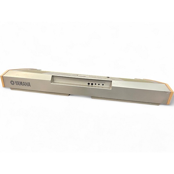 Used Yamaha DGX500 Keyboard Workstation