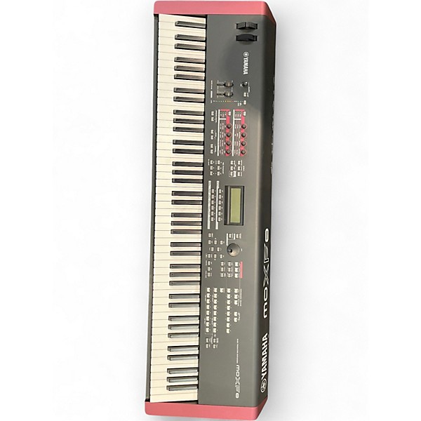 Used Yamaha MOXF8 88 Key Keyboard Workstation