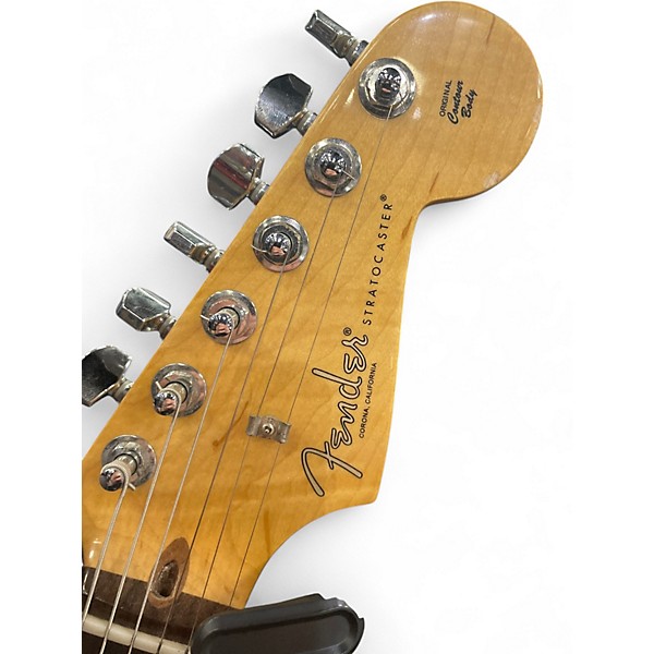 Used Fender California Series Stratocaster Olympic White Solid Body Electric Guitar