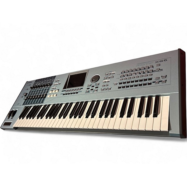 Used Yamaha Motif XS6 61 Key Keyboard Workstation