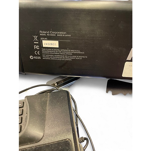 Used Roland RD300GX 88 Key Stage Piano