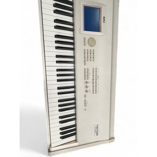 Used KORG Triton Studio 88 Key Keyboard Workstation
