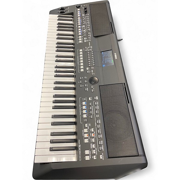 Used 2021 Yamaha PSR-SX600 Arranger Keyboard