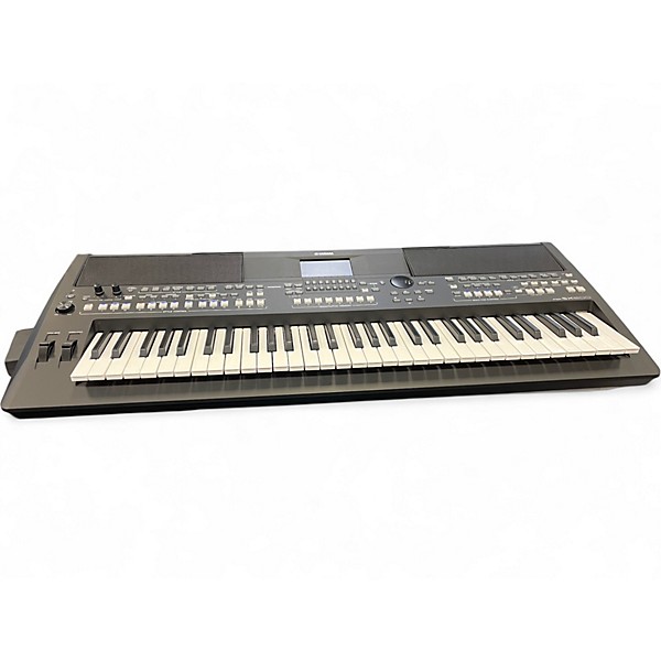 Used 2021 Yamaha PSR-SX600 Arranger Keyboard