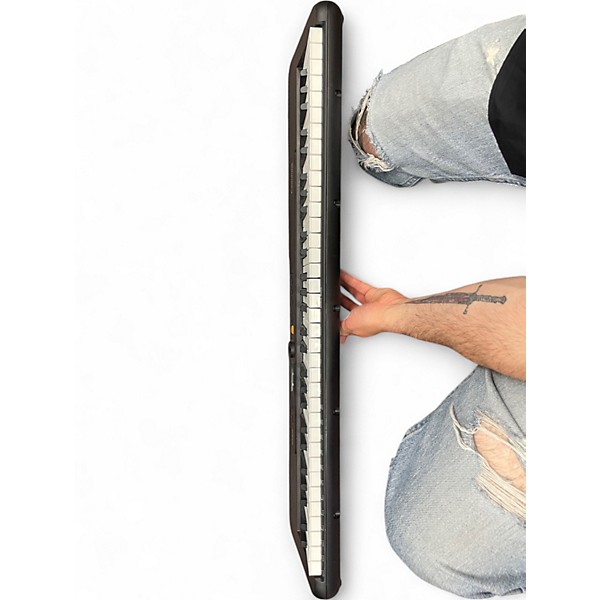 Used Casio CTS200 Portable Keyboard