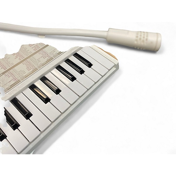 Used KORG MK15 Portable Keyboard