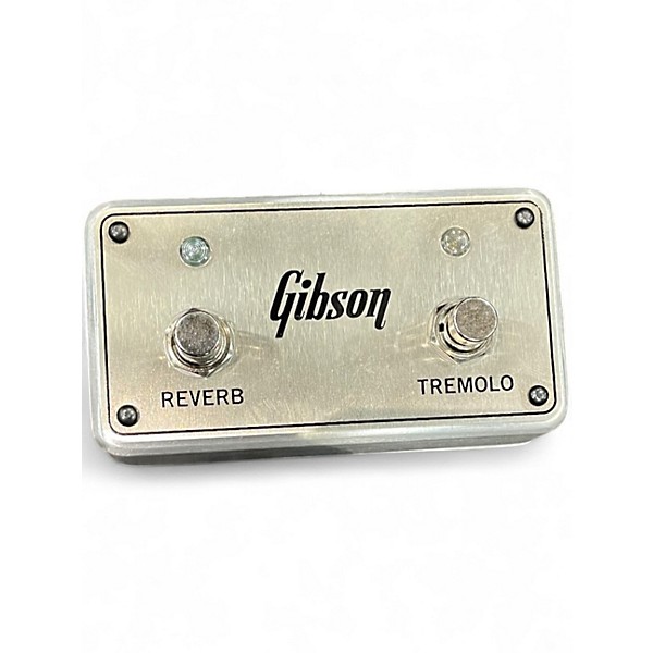 Used Gibson falcon 20 Guitar Combo Amp