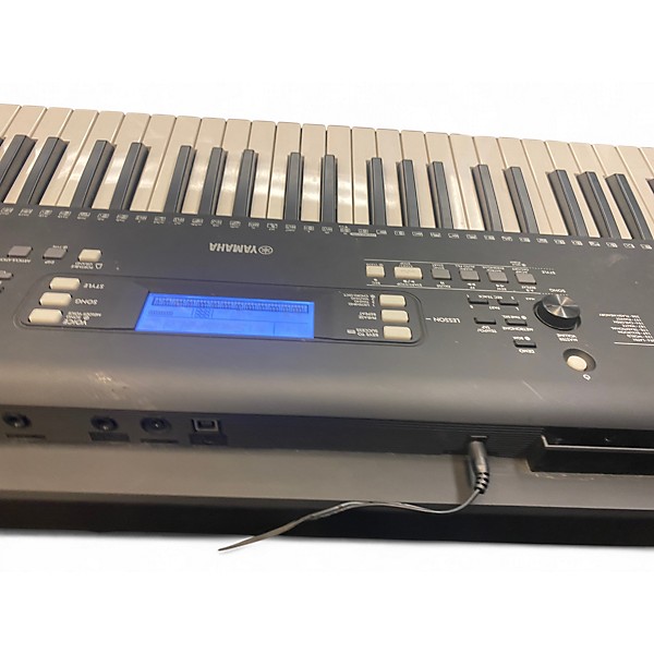 Used Yamaha psrew310 76 key Keyboard Workstation