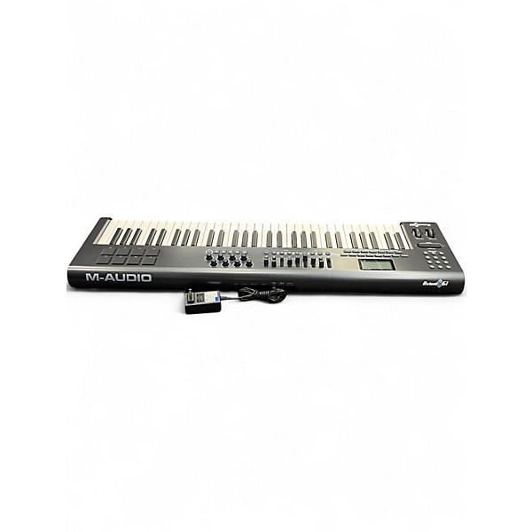 Used M-Audio Axiom 61 Key MIDI Controller