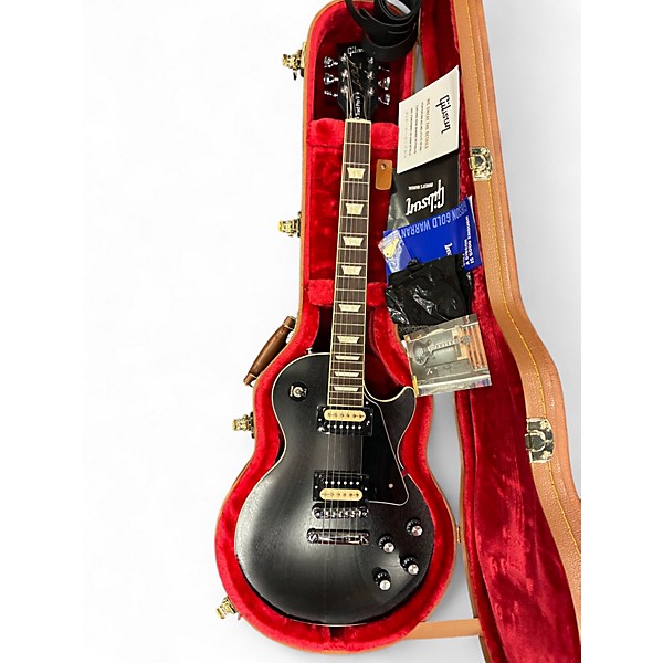 Used 2020 Gibson Les Paul Traditional Pro V Black Solid Body Electric Guitar