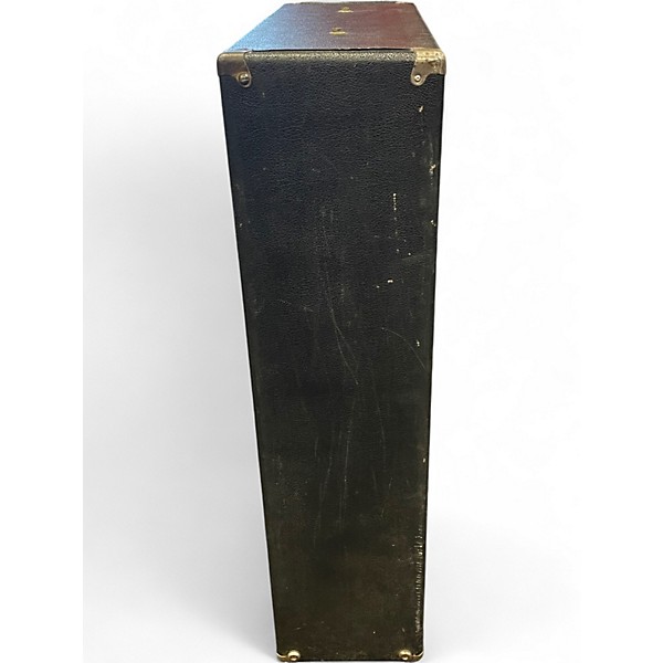 Used Fender SHOWMAN D130 Guitar Cabinet