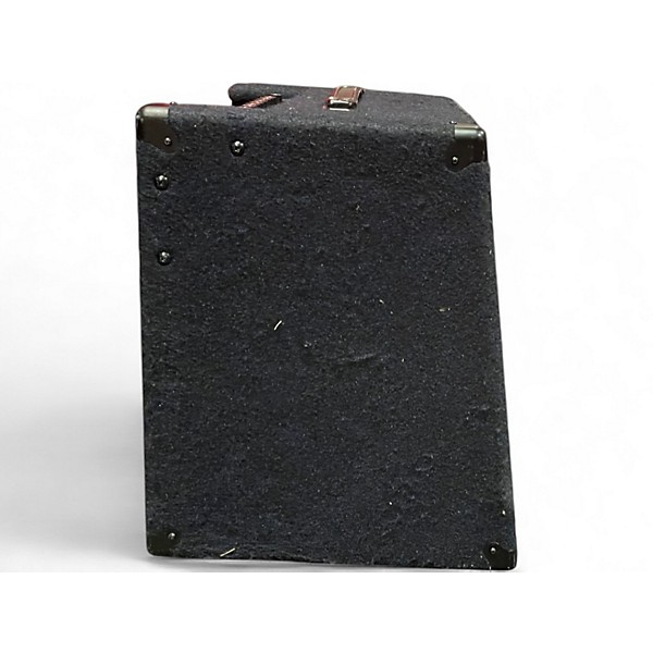 Used Roland KC-400 Keyboard Amp