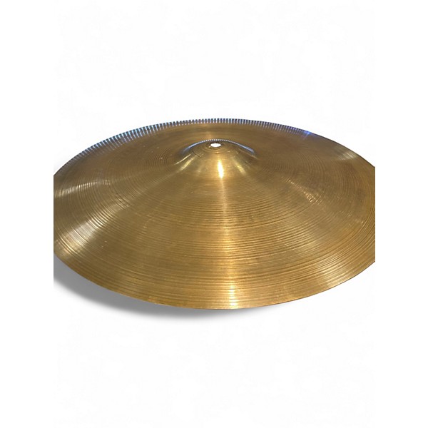 Used Zildjian 18in avedis crash Cymbal