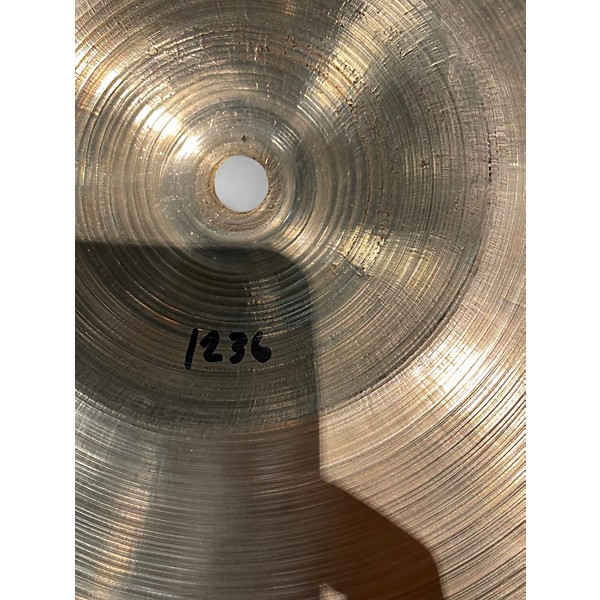 Used Zildjian 18in avedis crash Cymbal