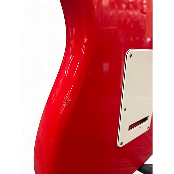 Used 2015 Fender American Professional Stratocaster SSS W/Rosewood neck Dakota Red Solid Body Electric Guitar
