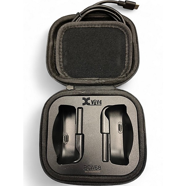 Used Xvive AC58 Instrument Wireless System