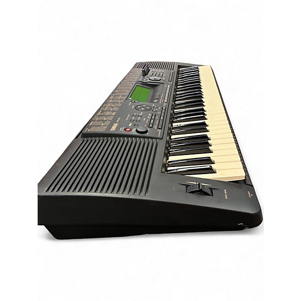Used Yamaha PSR520 Portable Keyboard