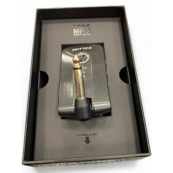 Used Nux MP-3 Battery Powered Amp