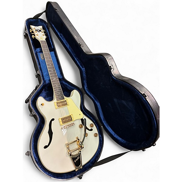 Used Schecter Guitar Research Robin Zander Signature Corsair WHITE Solid Body Electric Guitar