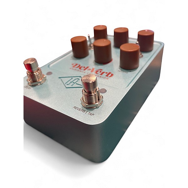 Used Universal Audio del verb Effect Pedal